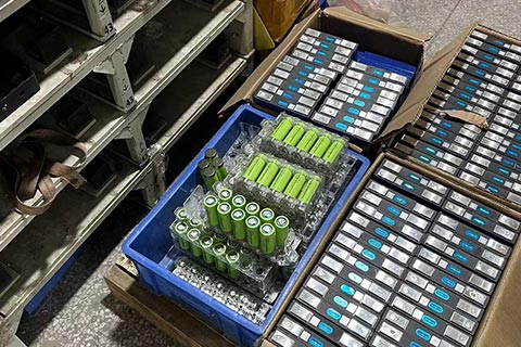 吐鲁番旧电池回收-上门回收旧电池|高价钛酸锂电池回收